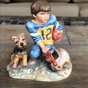 Gregory Perillo The Quarterback Figurine